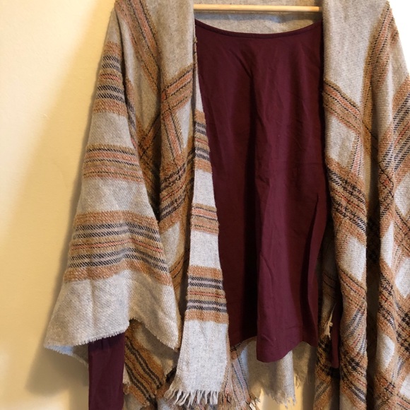 Soft Plaid Shall - Picture 3 of 3